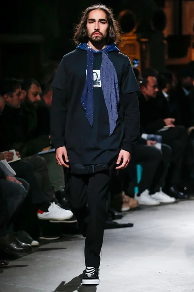 Look 37